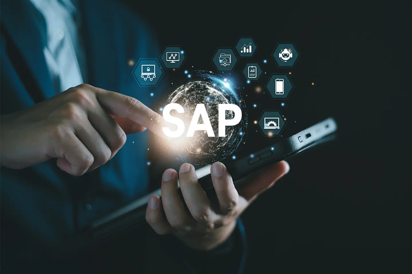 Iconos de aplicaciones de procesos empresariales en la pantalla de un smartphone