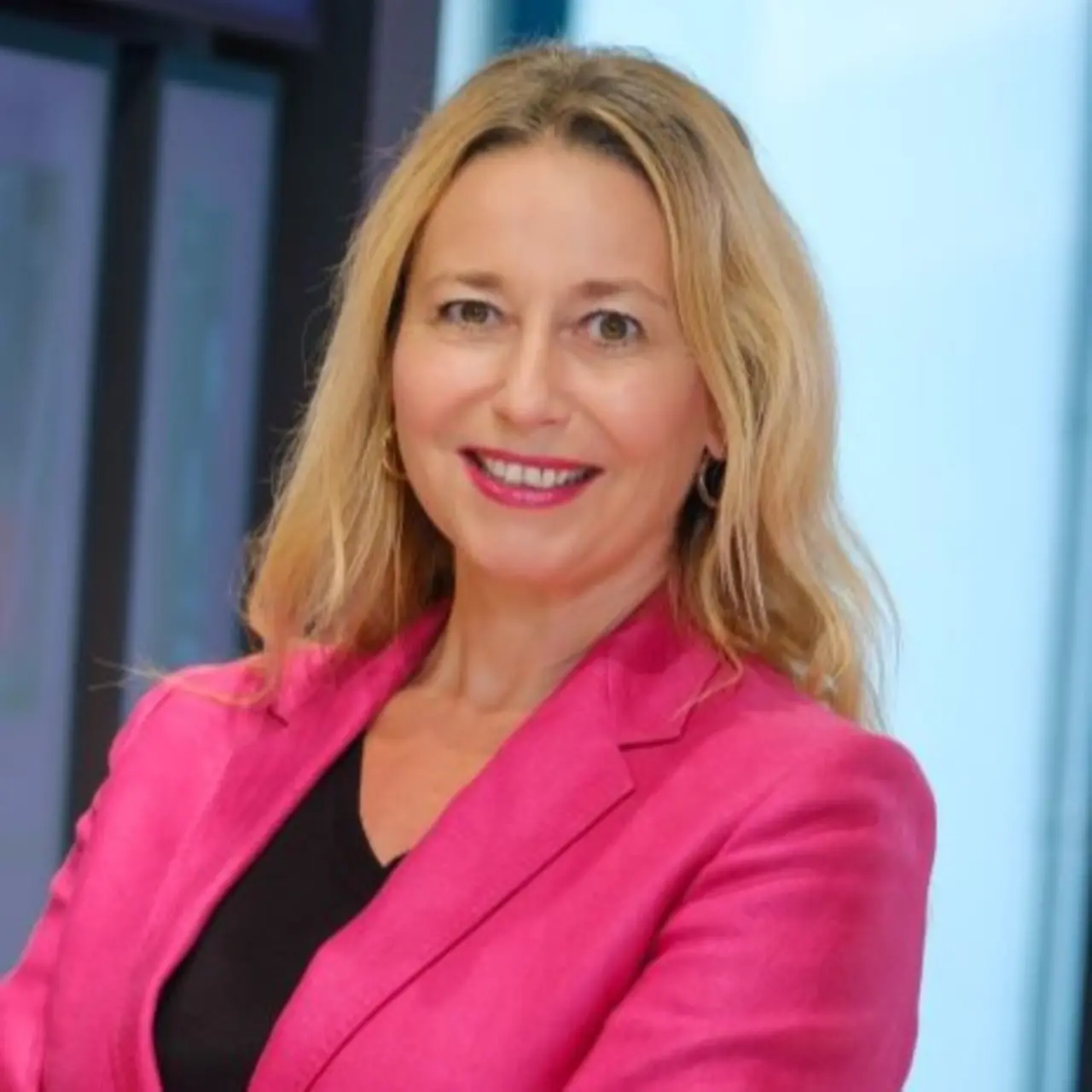 Elke Anderl, Chief Commercial Officer, T-Systems International GmbH