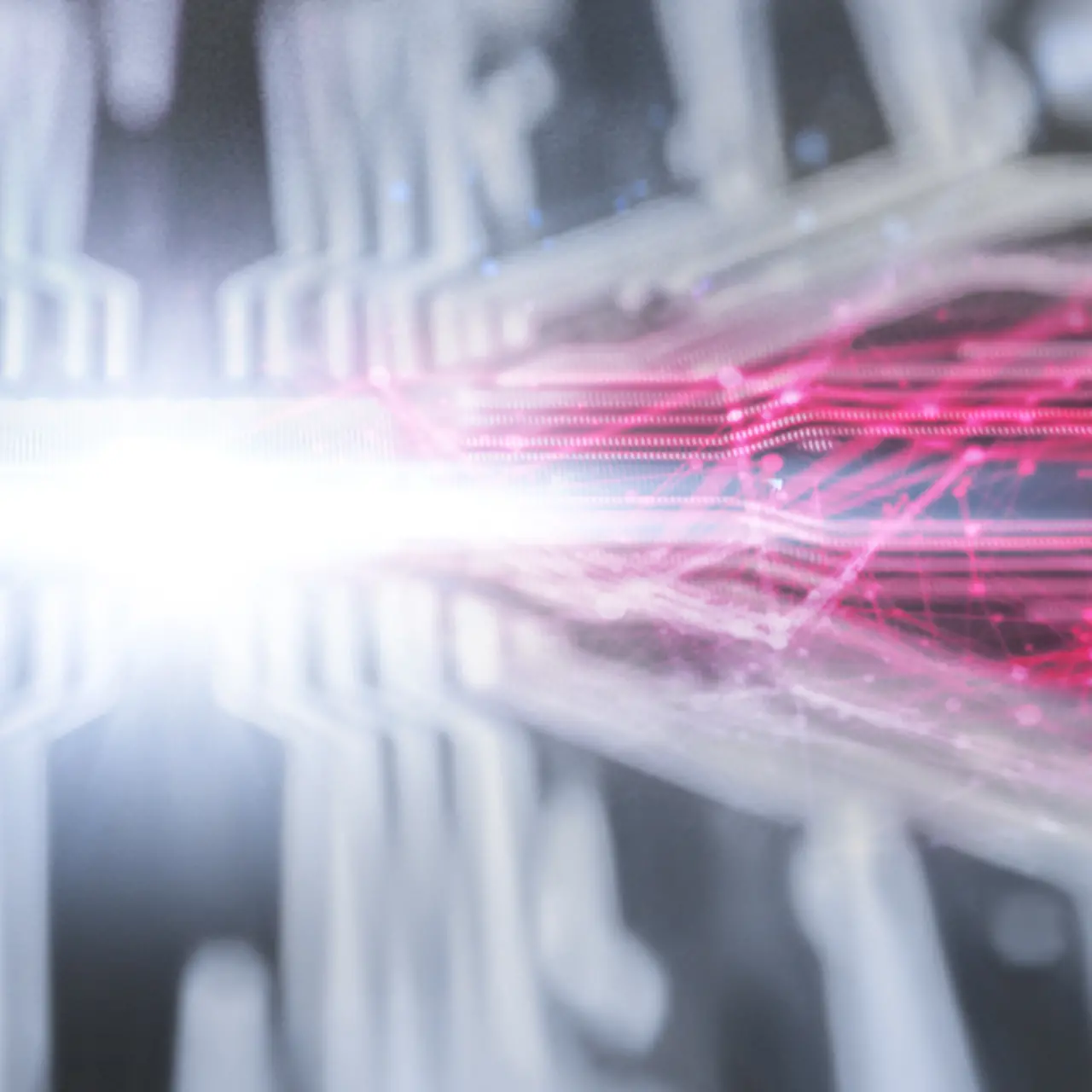 手指轻点洋红色的发光屏幕